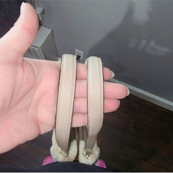 🍁🍂NWT Kate Spade Leila Medium Triple Compartment Shoulder Bag Faux Shearling - Picture 8 of 9